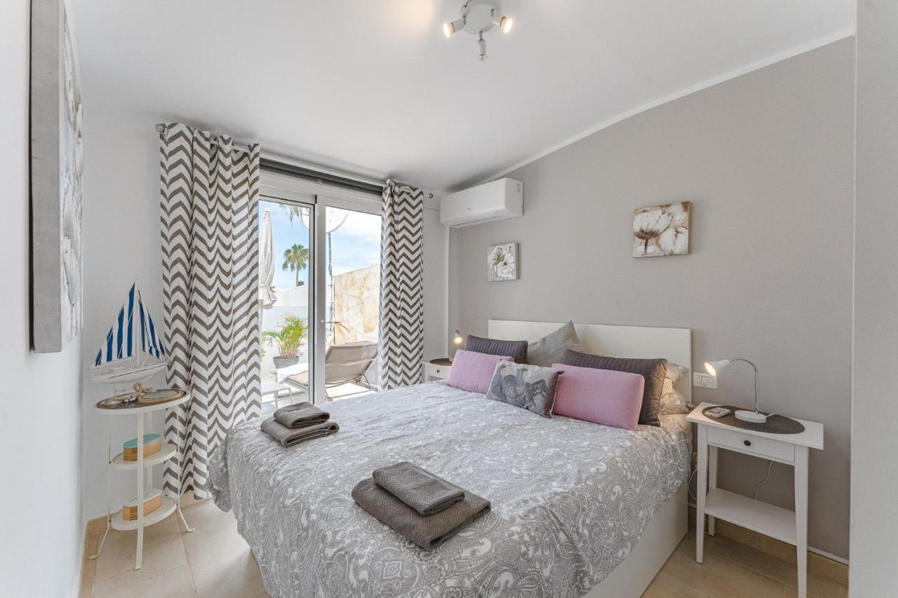 Ferienwohnung Summer Dream - Island Village アデヘ エクステリア 写真